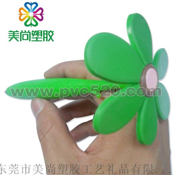 订做PVC软胶广告钥匙链 专业定做塑胶广告钥匙挂件