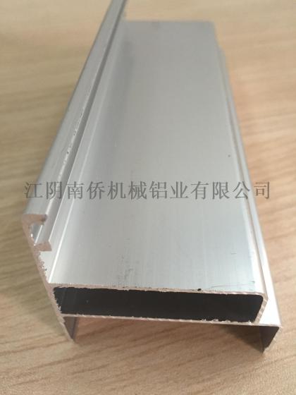 南侨铝业50净化房门料