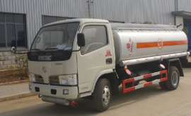 东风福瑞卡5吨加油车