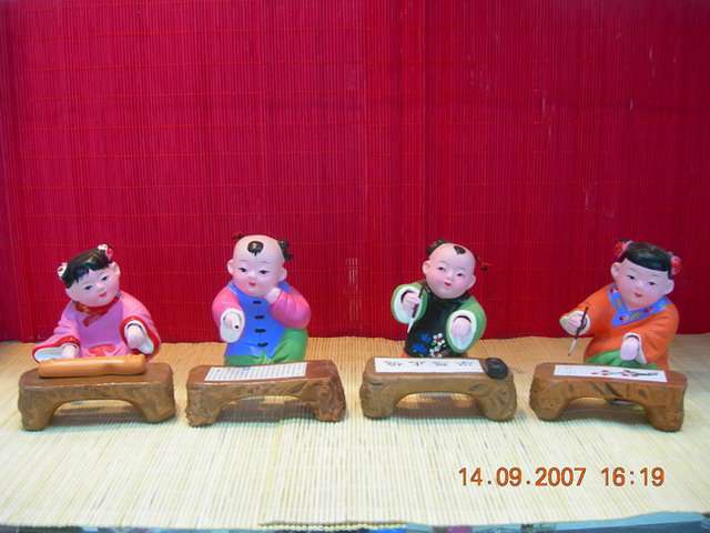 泥塑彩绘手工艺品-琴棋书画