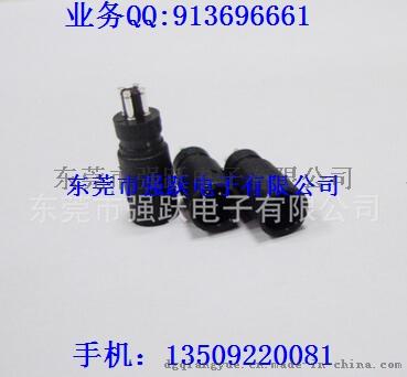 宝马4P枕头连接器，宝马阻火，阻燃插头，特4P公母头