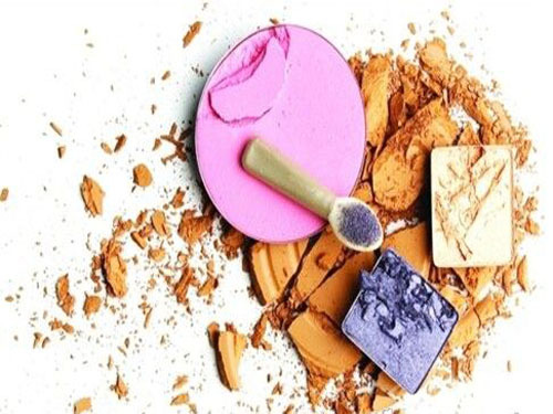 谨慎选择化妆品，小心“有毒” 