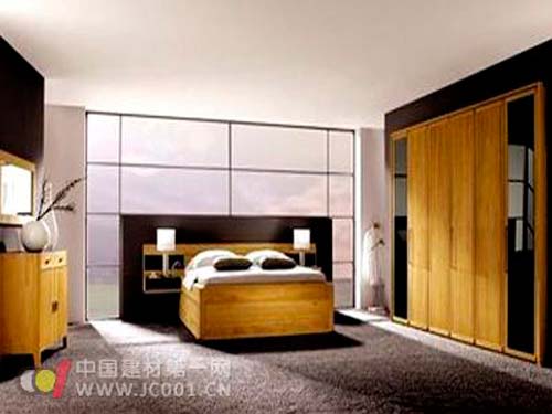 家具独立店渐成趋势 却难撼动卖场地位 