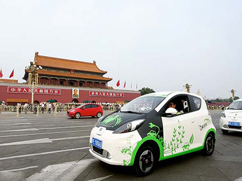 新能源车摇号指标明年增至六万 