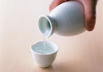 白酒携手电商谋生存 