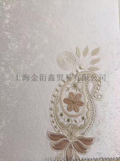 生活中的艺术来自品味，墙上的艺术来自质尊