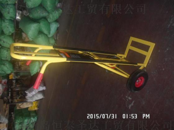 货仓车HT4019