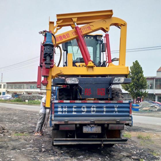 彤昭打桩机新型公路护栏打桩机 厂家直销