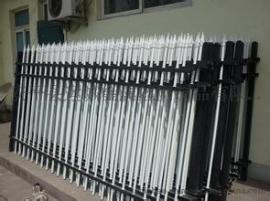 随州市运城公司小区护栏 喷塑草坪护栏 塑钢围墙 阳台护栏 锌钢围栏 锌钢阳台护栏 庭院围栏 浸塑围栏 锌钢护栏 锌钢栏杆生产厂家 价格 规格