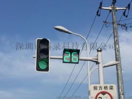机动车道交通信号灯，红黄绿满盘交通信号灯