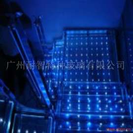 发光玻璃LED玻璃特种玻璃
