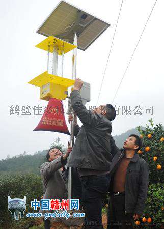 供应柑橘种植专用佳多太阳能杀虫灯PS-15VI-2厂家直销，产品质量保证