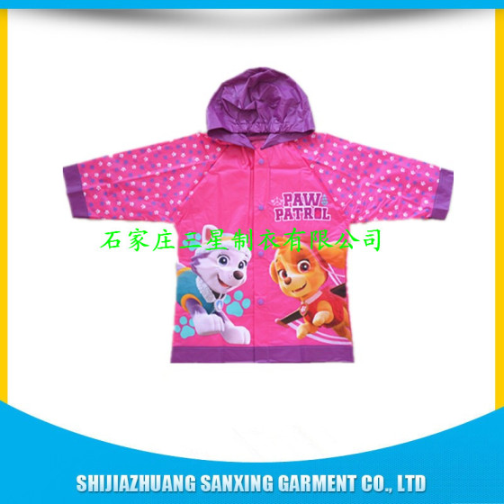 pvc儿童印花带帽雨衣，拼色款式，儿童各种雨衣
