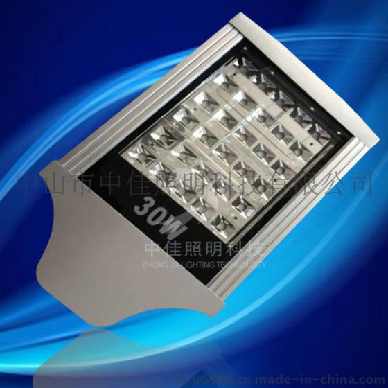LED30W路灯厂家批发，太阳能灯具生产质保2年