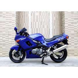川崎ZZR400摩托车