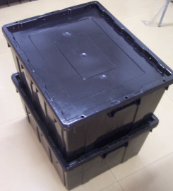 物流塑料箱（可加锁省空间)