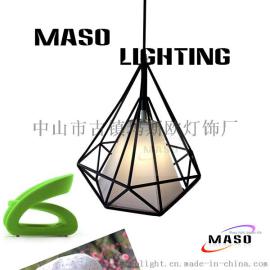 特价现代简约吧台钻石鸟笼吊灯创意单头客厅餐厅金字塔铁艺吊灯MS-P6006